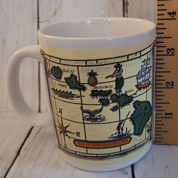 Map Of The Hawaiian Islands: Mug. 1996. Island Heritage. Maui Kauai Oahu Molokai - Picture 15 of 16